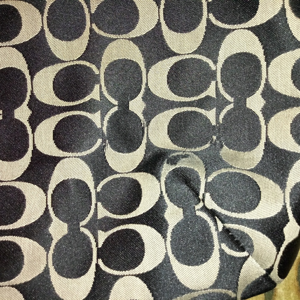 Authentic Coach Logo Shoulder bag - Picture 3 of 8